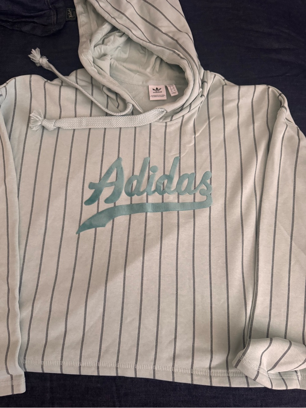 Women’s crop hoodie